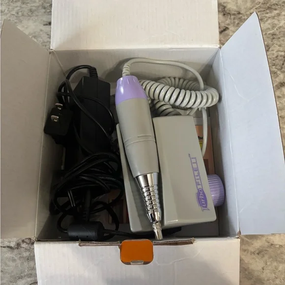 Medicool Turbo File II Electric Filing System - Picture 3 of 4